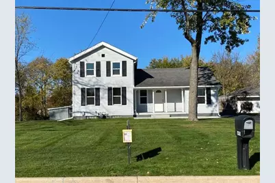 690 Upton Avenue, Springfield, MI 49037 - Photo 2