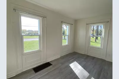 690 Upton Avenue, Springfield, MI 49037 - Photo 22