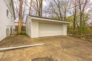 3227 St Joseph, Kalamazoo, MI 49001 - Photo 2