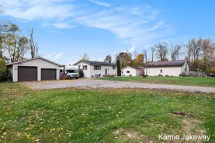 8395 McArthur Ave NE, Belding, MI 48809 - Photo 1