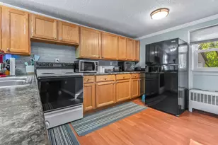 1125 Hickory Ln, Hillsdale, MI 49242 - Photo 12