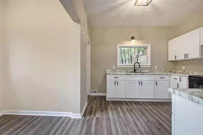 402 Michigan Avenue, Dowagiac, MI 49047 - Photo 18