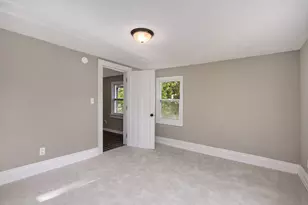 402 Michigan Ave, Dowagiac, MI 49047 - Photo 22