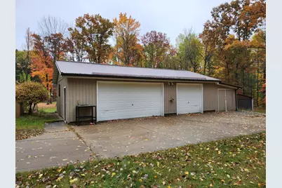 108 Deerwood Court, Roscommon, MI 48653 - Photo 34