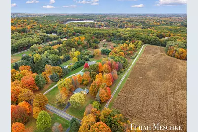 5760 Sunfish Lake Avenue NE, Rockford, MI 49341 - Photo 36