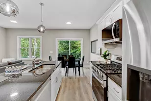 7236 Atwater Dr, Norton Shores, MI 49456 - Photo 12