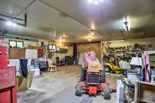 1340 S Shore Dr, Holland, MI 49423 - Photo 26