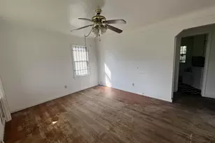 11317 Rosemont Ave, Detroit, MI 48228 - Photo 6