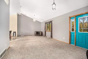 3214 7th St, Wayland, MI 49348 - Photo 6