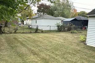 11768 Hazelton, Bedford, MI 48239 - Photo 6