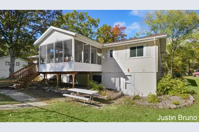 4301 White Lake Drive, Whitehall, MI 49461 - Photo 32