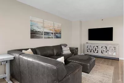 124 Campau Circle NW #1710, Grand Rapids, MI 49503 - Photo 4