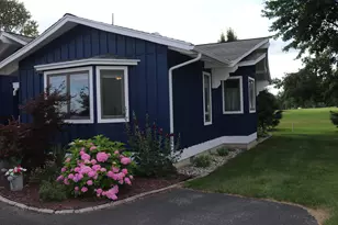 203 Baden Pl, Fremont, MI 49412 - Photo 4