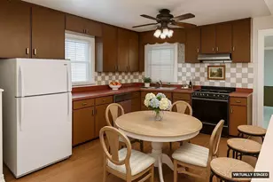 5667 Brunswick Blvd, Waterford, MI 48327 - Photo 6