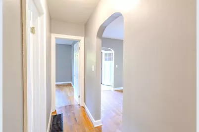 2525 Reynolds Street, Muskegon Heights, MI 49444 - Photo 16