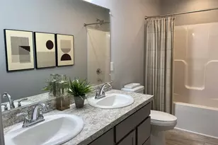 1027 Rebecca St, Marshall, MI 49068 - Photo 6