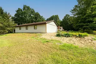 5700 Kies St NE, Rockford, MI 49341 - Photo 34