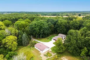 5700 Kies St NE, Rockford, MI 49341 - Photo 2