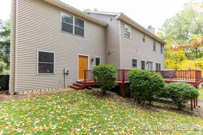 8041 Therese Court SE, Caledonia, MI 49316 - Photo 6