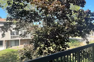 1054 Bristol Ct, Northville, MI 48167 - Photo 22