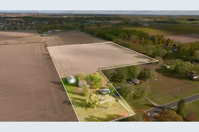 4711 Scottdale Road, Saint Joseph, MI 49085 - Photo 2