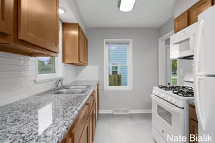 4282 Flamingo Ave SW, Wyoming, MI 49509 - Photo 10