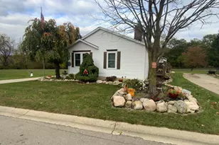 1559 Larkmore Ln, Grass Lake, MI 49240 - Photo 18