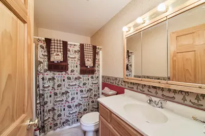 12207 9 Mile Road, Kaleva, MI 49645 - Photo 14