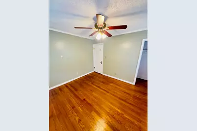 917 W Barnes Avenue, Lansing, MI 48910 - Photo 22