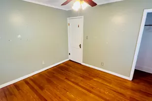 917 W Barnes Ave, Lansing, MI 48910 - Photo 22