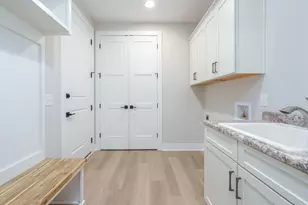 10545 Sharon Lee Ln, Portage, MI 49024 - Photo 16