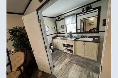 5656 Monroe Road, Lakeview, MI 48850 - Photo 16