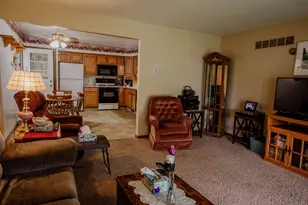 920 Andover Ct SE, Kentwood, MI 49508 - Photo 12