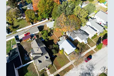 305 N Robert Street, Ludington, MI 49431 - Photo 40