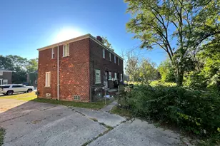 9151 Mansfield St, Detroit, MI 48228 - Photo 12