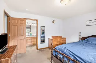 12100 Dylan Ln, Parma, MI 49269 - Photo 16