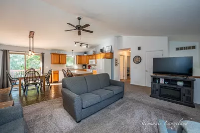 11037 Skyway Lane, Allendale, MI 49401 - Photo 8