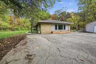 3774 3 Mile Rd NE, Grand Rapids, MI 49525 - Photo 4