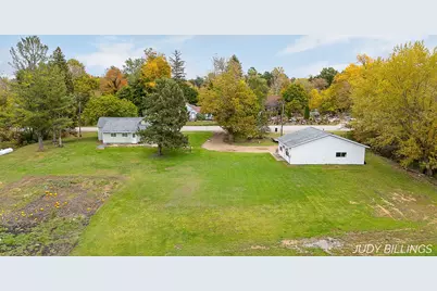 1676 68th Street, Fennville, MI 49408 - Photo 12