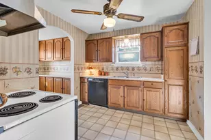 1105 S Webster St, Jackson, MI 49203 - Photo 12