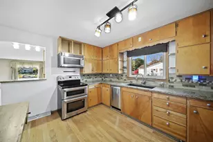 303 Tecumseh St, Brooklyn, MI 49230 - Photo 12