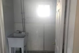 23906 Ada Ave, Warren, MI 48091 - Photo 6