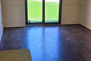 8688 Villa Ln Ln, Warren, MI 48093 - Photo 8