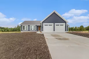 5361 Margot Ln, Allendale, MI 49401 - Photo 2