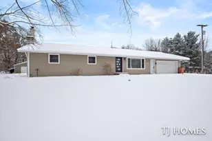 9188 Whittall St NE, Rockford, MI 49341 - Photo 56