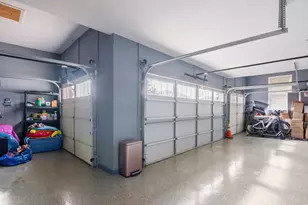 3003 Lankford Ln, Commerce Township, MI 48390 - Photo 10