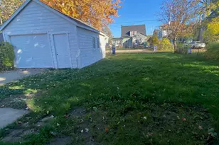 1132 NW Davis Ave, Grand Rapids, MI 49504 - Photo 16