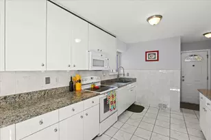 29945 Everett St, Southfield, MI 48076 - Photo 12