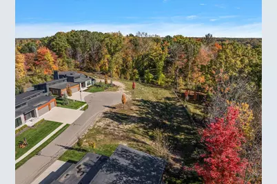 6574 Round Hill Court SE, Grand Rapids, MI 49546 - Photo 4