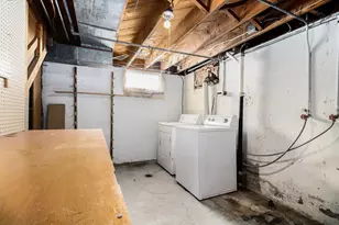 2461 Wyoming Ave SW, Wyoming, MI 49519 - Photo 12